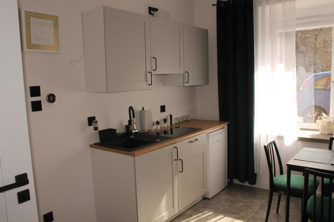 Apartament Z Historia Jelenia Góra Екстериор снимка