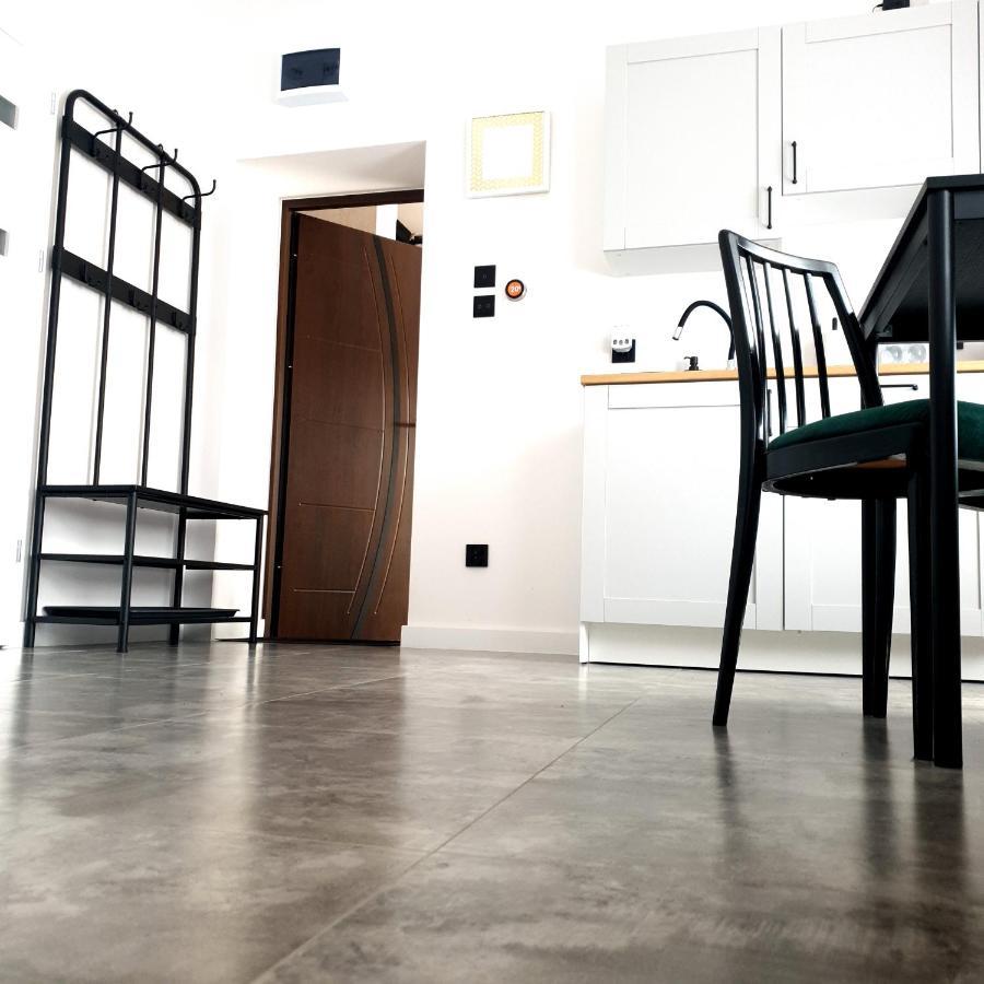 Apartament Z Historia Jelenia Góra Екстериор снимка