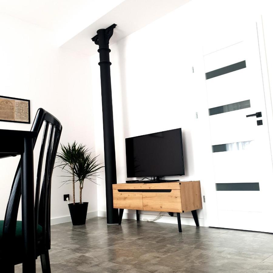 Apartament Z Historia Jelenia Góra Екстериор снимка