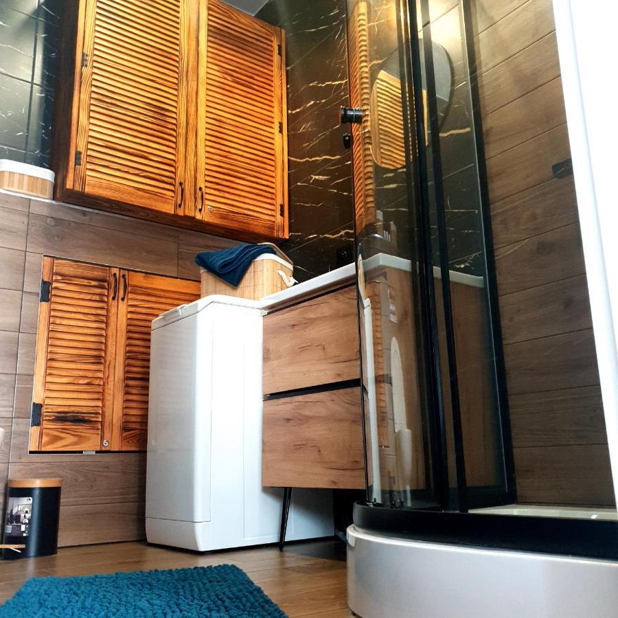 Apartament Z Historia Jelenia Góra Екстериор снимка